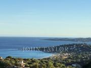 VILLA NEUVE AVEC VUE PANORAMIQUE