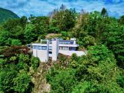 VILLA NIDO D'AQUILA. BESONDERE IMMOBILIE FÜR...