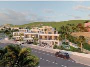 VILLA PAREADA EN VENTA JUNTO AL MAR Y GOLF ESTEPONA