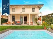 Villa Pietrasanta Lucca DS88816303