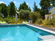 Villa, Piscina, 4.000m de terreno, entre a Muda e a Praia