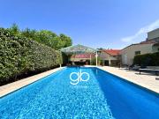 VILLA PLAIN PIED 212 M2 AVEC PISCINE CHAUFFÉE, DOUBLE SÉJOUR