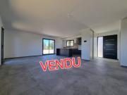 Villa plain pied 4 pièces 107 m2 double garage 37 m2 vue pa