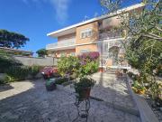 Villa Plurifamiliare di 160 mq a Villa Claudia, Lido di...