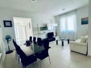 Villa plurifamiliare in affitto a Forte Dei Marmi