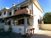 Villa plurifamiliare in vendita a Anzio