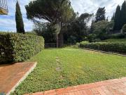 Villa plurifamiliare in vendita a Firenze