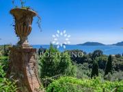 Villa plurifamiliare in vendita a La Spezia