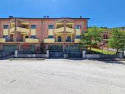 Villa plurifamiliare in vendita a L'Aquila