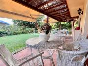 Villa plurifamiliare in vendita a Lucca