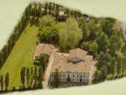 Villa plurifamiliare in vendita a Parma