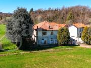 Villa plurifamiliare in vendita a Rivoli