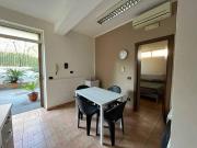 Villa plurifamiliare in vendita a Roma