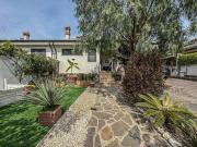 Villa plurifamiliare in vendita a Roma