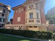 Villa plurifamiliare in vendita a Savona