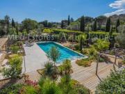 Villa polyvalente centre de Grimaud à pied 265m² Grimaud