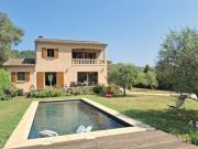 VILLA PROCHE LES VANS