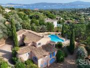 Villa provençale à Grimaud aperçu mer et domaine sécurisé