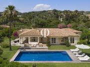 Villa provençale à quelques pas de la mer et du golf