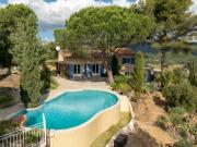 Villa Provençale avec piscine et vue mer et collines