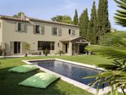 VILLA PROVENÇALE SUR UN TERRAIN DE 640 m2 LUNEL VIEL À 20