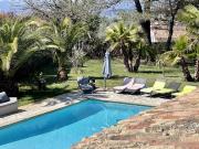 Villa provençale sur un très joli parc agrémenté...