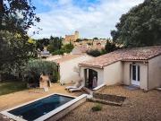 Villa rénovée avec piscine et gîte à Châteauneuf du Pape
