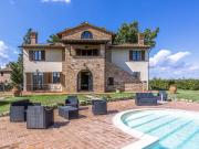 Villa ristrutturata a Castiglione del Lago