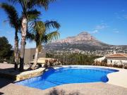Villa rústica con vistas al mar en Javea. Tiene una...