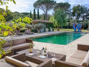VILLA SAINT TROPEZ PISCINE 6 CHAMBRES HAMMAM