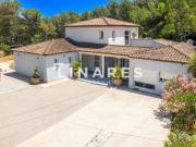 VILLA SALETTA Villa T5 m2 Piscine Jardin de 5000m2 13011