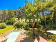 VILLA SALETTA Villa T5 m2 Piscine Jardin de 5000m2 13011