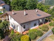 Villa Signorile in Vendita Un Angolo di Paradiso a Pochi...