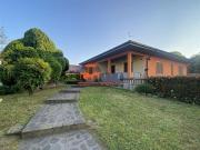 VILLA SINGOLA CON GIARDINO ESCLUSIVO