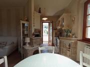 Villa singola formata da 2 appartamenti. Parco di mq 3.500