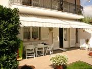 Villa Singola in Affitto a Forte Dei Marmi