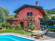 Villa singola in vendita a Barasso via al Ronco, 13