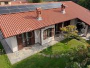 Villa singola in vendita a Barzago
