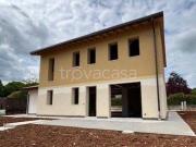 Villa singola in vendita a Bavaria, Nervesa della Battaglia