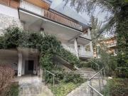 Villa singola in vendita a Bologna via Alberto...