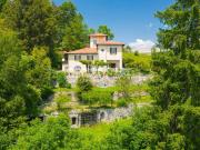 Villa singola in vendita a Brunate via alle Colme