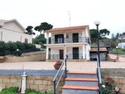 Villa singola in vendita a Caltanissetta viale Luigi Monaco