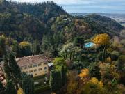 Villa singola in vendita a Camaiore via per Pedona