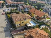 Villa singola in vendita a Capriolo via Roma