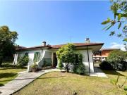 Villa singola in vendita a Carrara via Vicinale Macchia,...