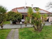 Villa singola in vendita a Carrara viale Monzoni, Marina...