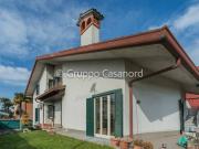 Villa singola in vendita a Carugate via Alessandro Volta, 2