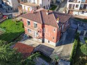 Villa singola in vendita a Cesana Brianza via Alessandro...