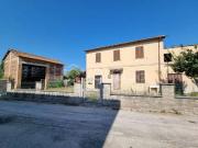 Villa singola in vendita a Foligno via Perticanelli