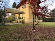 Villa singola in vendita a Forte dei Marmi via San...